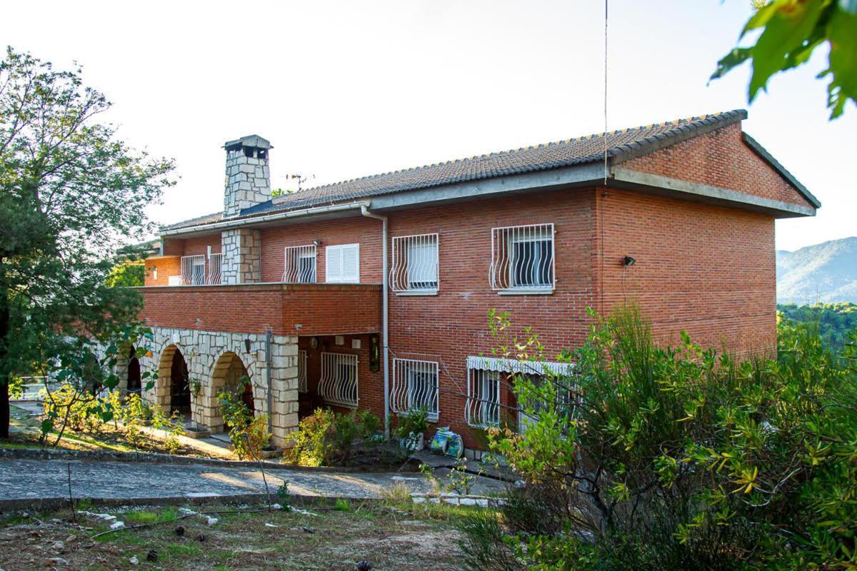 Casa Cadalso, Mirador De Gredos, Madrid Guest House Cadalso de los Vidrios Exterior photo